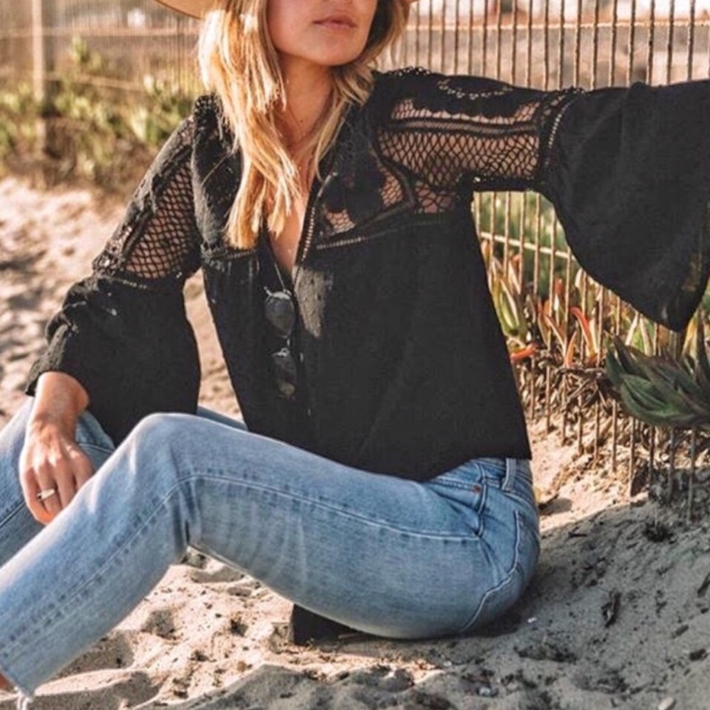 5⭐️ 1 LEFT /MORGAN/ Crochet Lace Tie Front Top - Picture 5 of 8